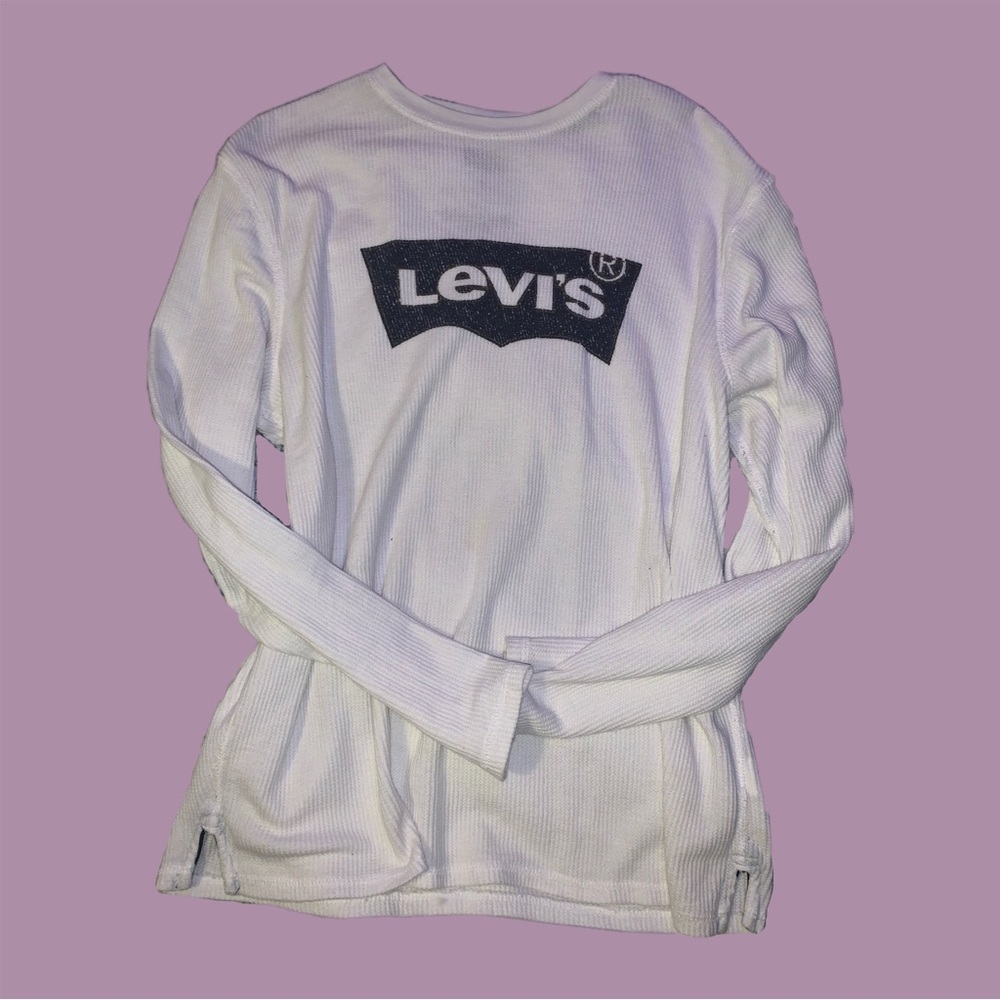 Levi’s waffle fabric long sleeve white top